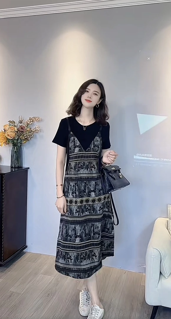 夏季时尚小众假两件拼接复古宽松显瘦气质连衣裙小A版