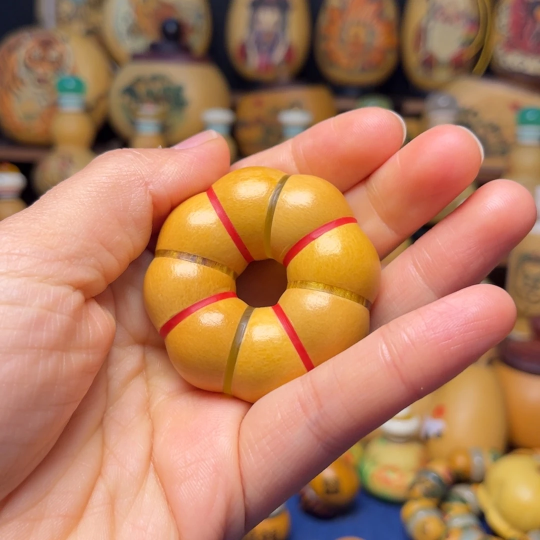 小****大叶紫檀（黑酸枝木类）