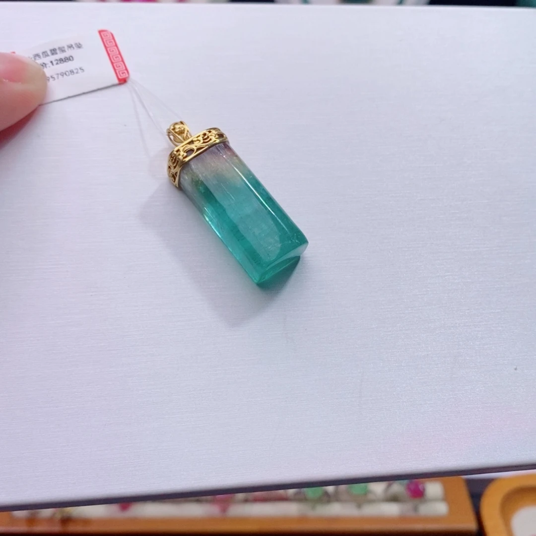 18K金镶嵌西瓜柱吊坠m碧玺