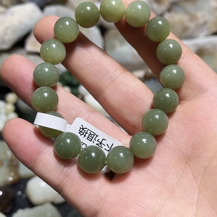 时***忆和田玉（糖玉）未镶嵌把件