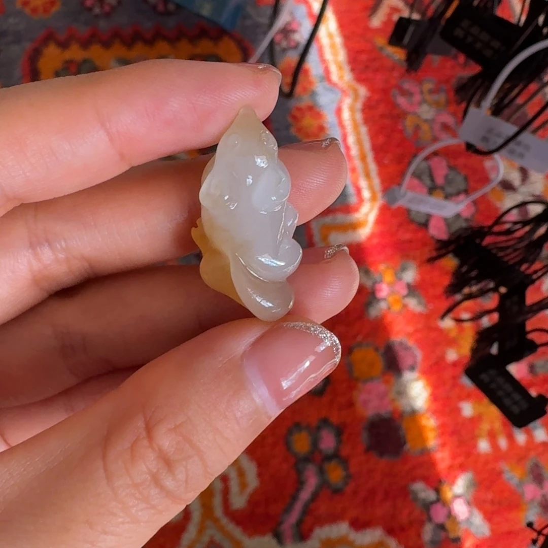 和田玉未镶嵌颈饰孑*猫