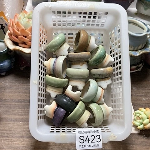 紫砂花盆423微瑕品口径3厘米左右的