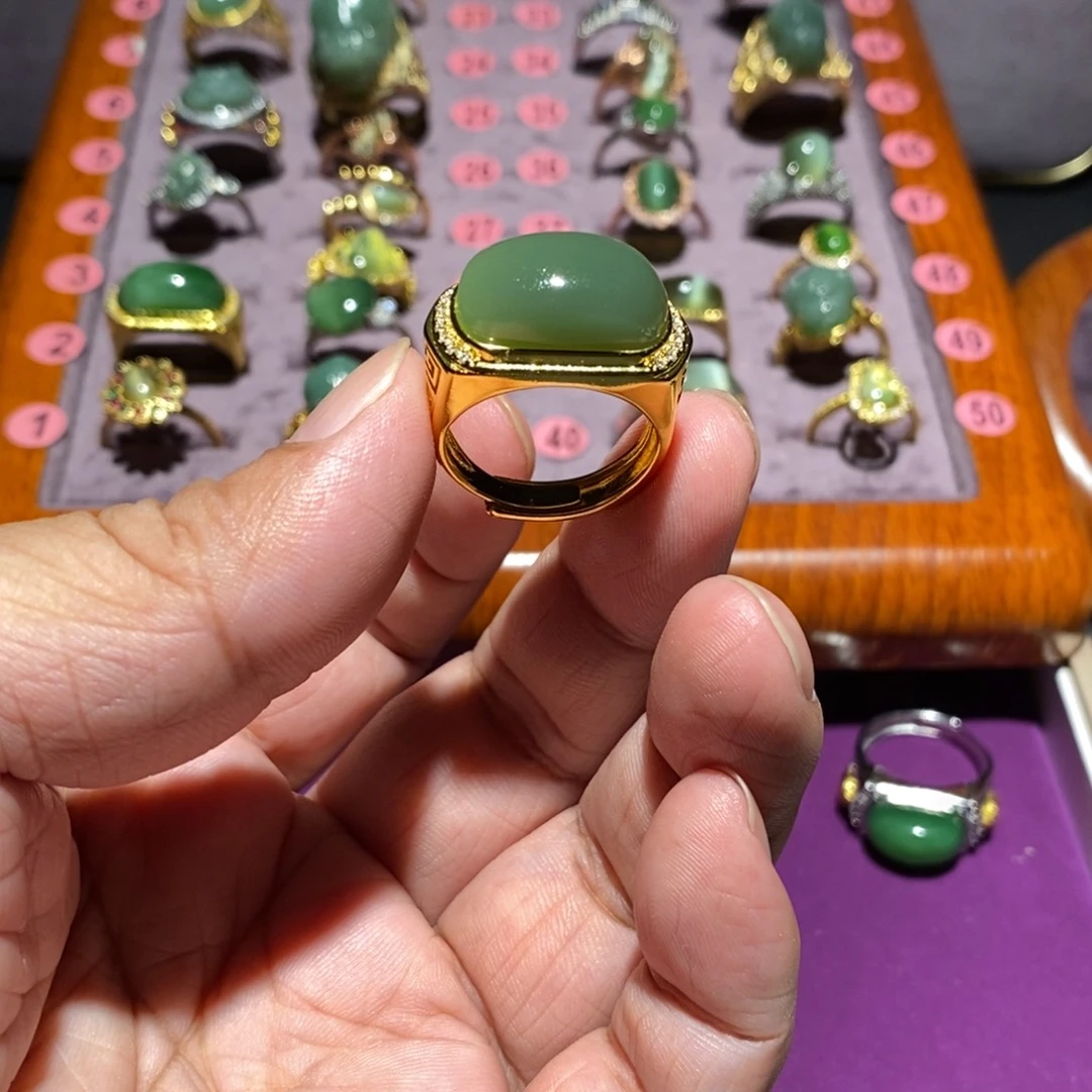 和田玉（碧玉）未镶嵌戒指