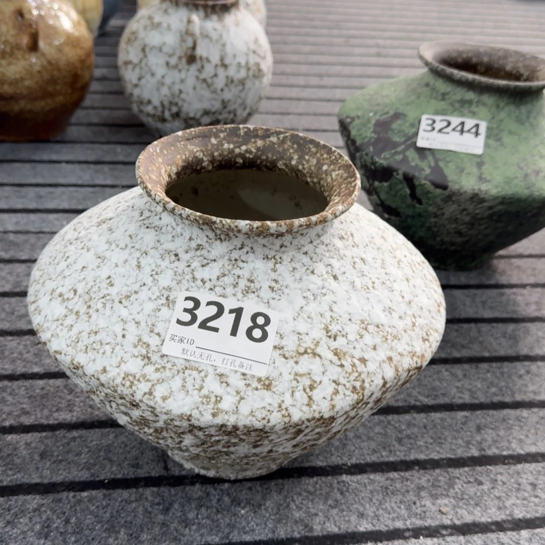 丹****摆件景德镇高温花瓶编3218高24口11默认无孔