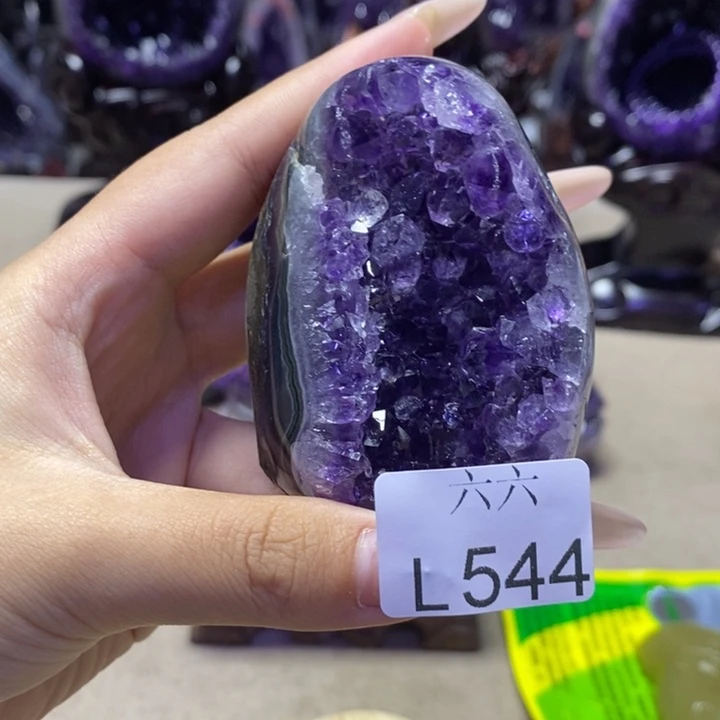 未镶嵌水晶大型摆件（非配饰）摆件