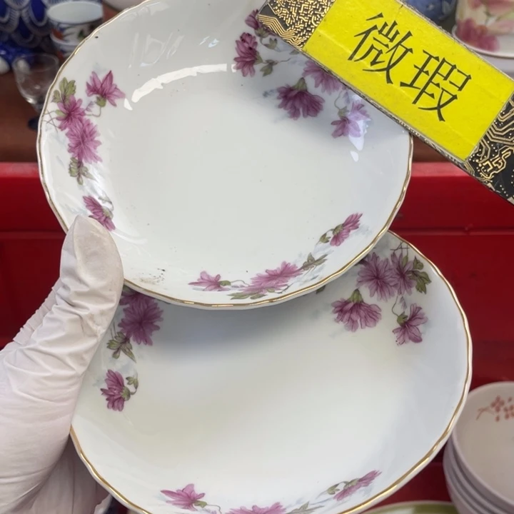 他家瓷器真美…开播了