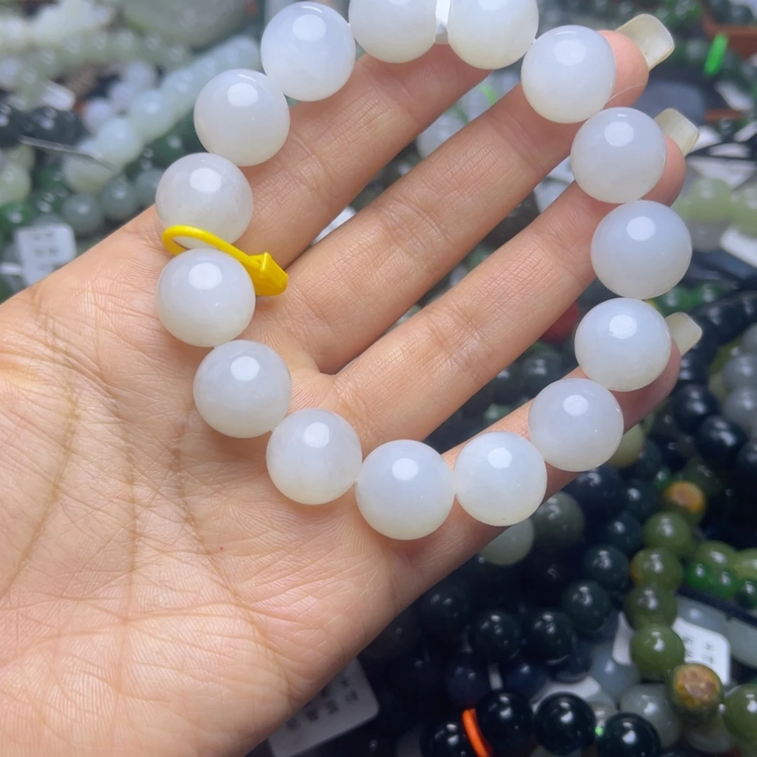 和田玉未镶嵌手链