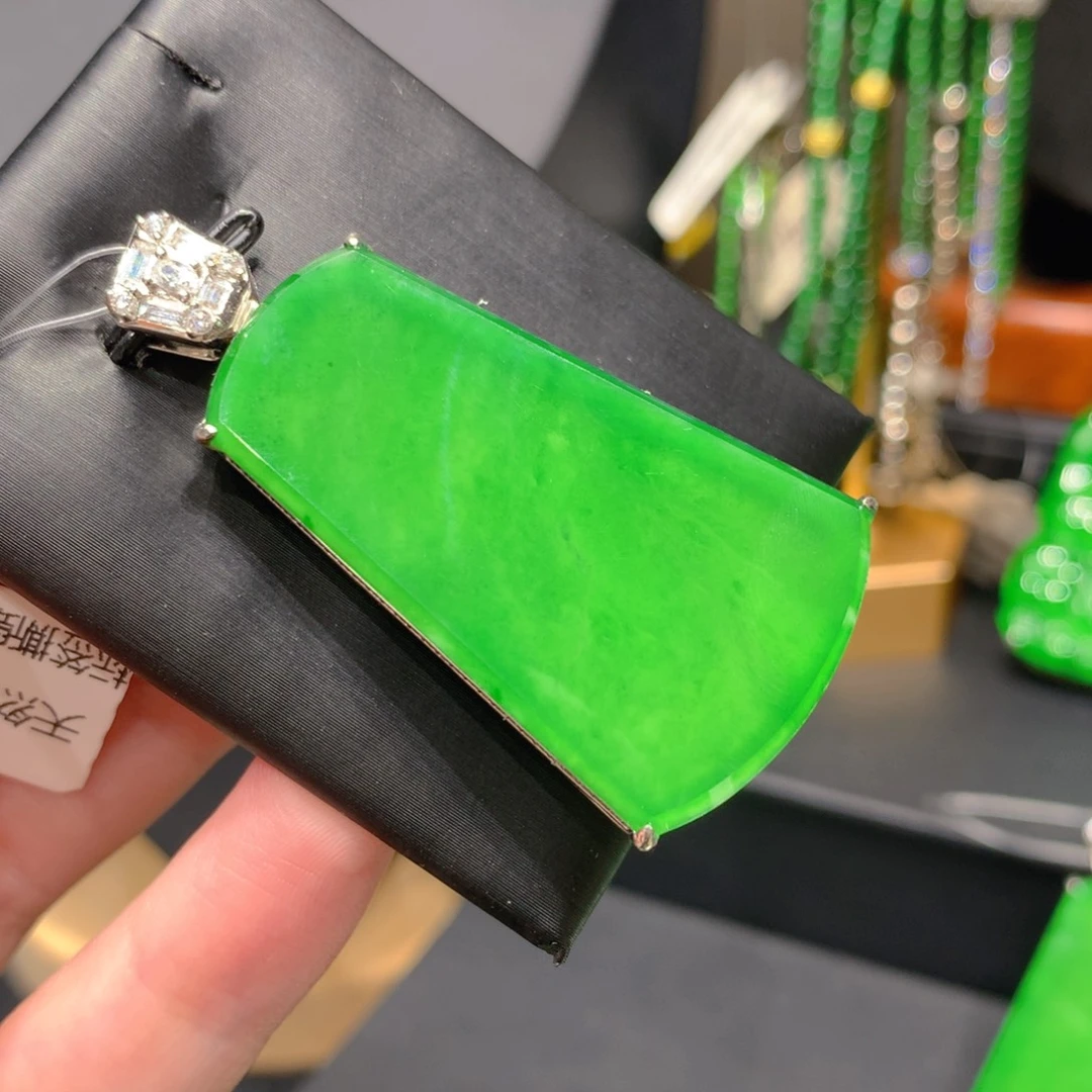 翡翠银S925镶嵌颈饰