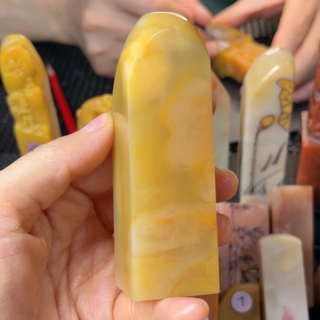 寿山石印石这一期看过不少关于