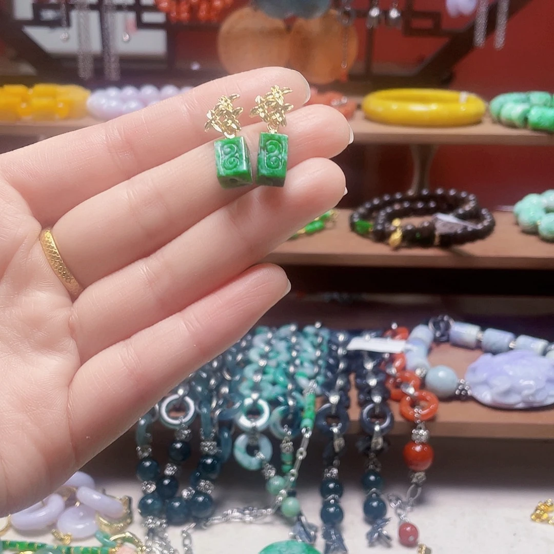 翡翠未镶嵌手链饰品