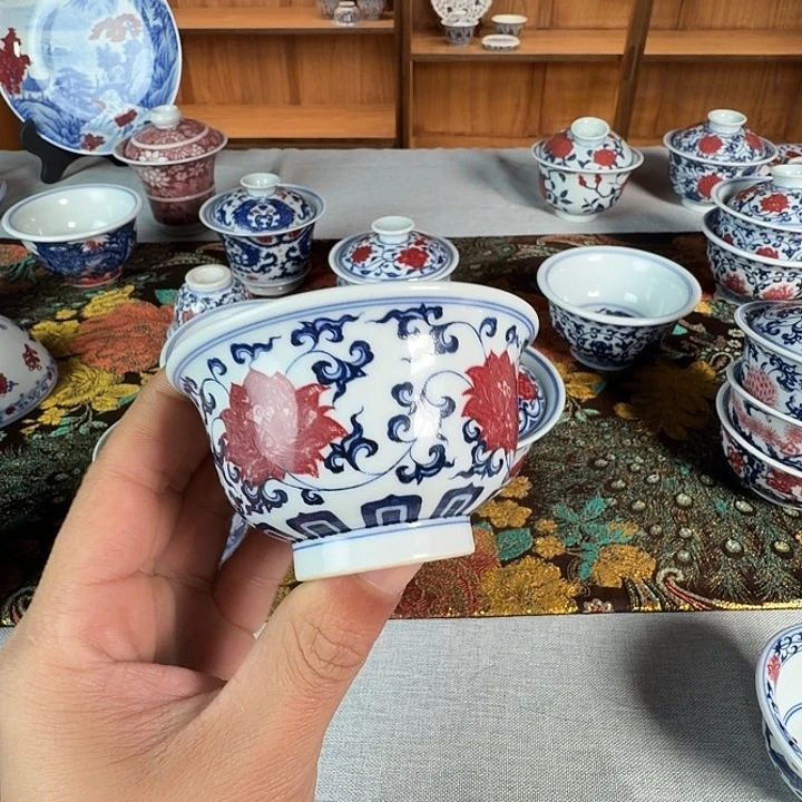 笑***生瓷片哈哈哈哈哈哈哈