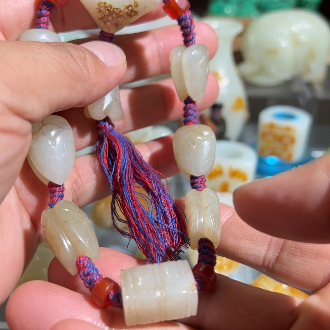 和田玉未镶嵌手链