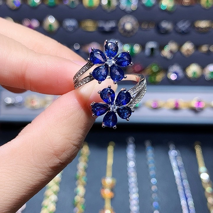 银S925镶嵌蓝宝石戒指