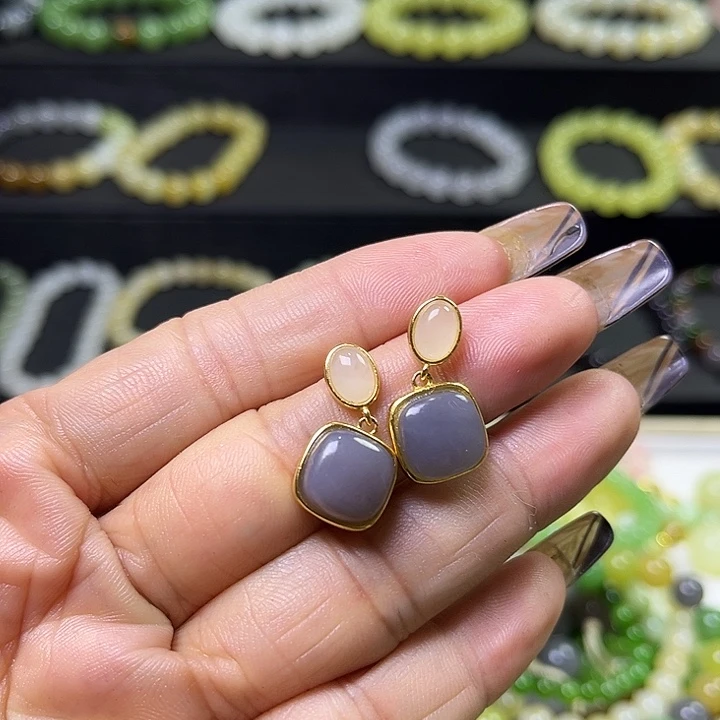 和田玉未镶嵌手串