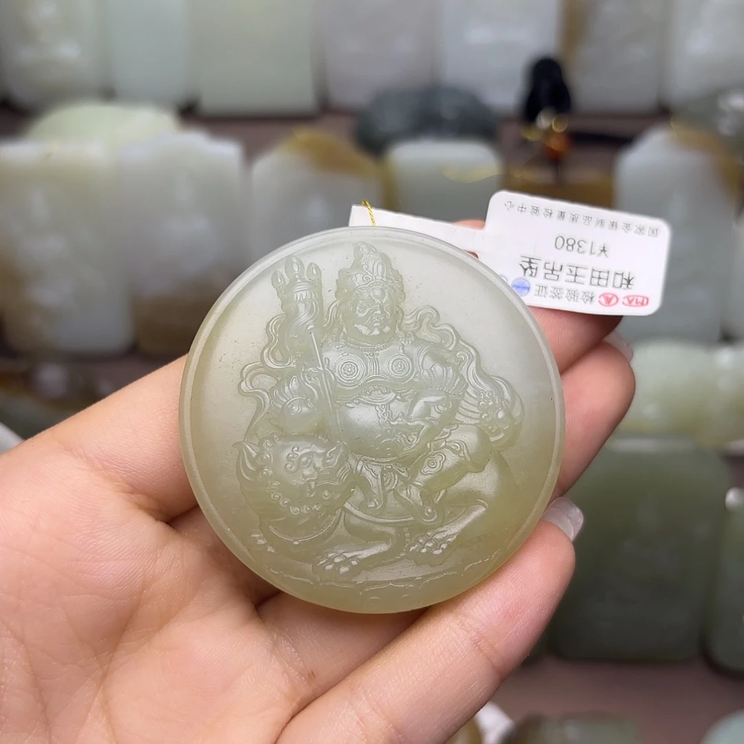 一***缘和田玉未镶嵌挂件