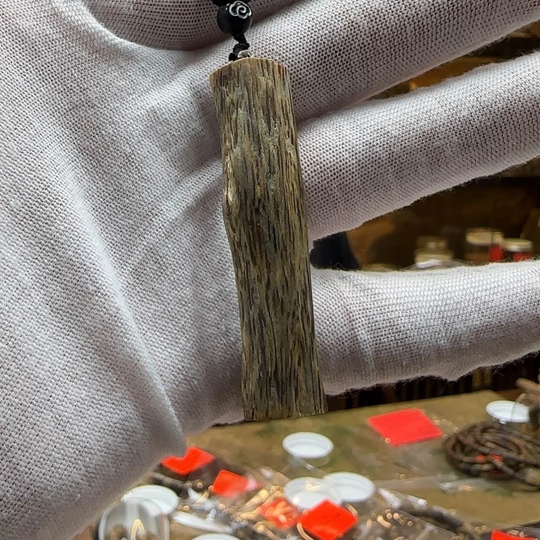 沉香沉香枕可*&国香棋楠老白棋树心料6.6g