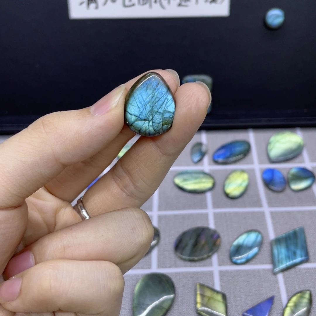 水晶不规则未镶嵌S****t