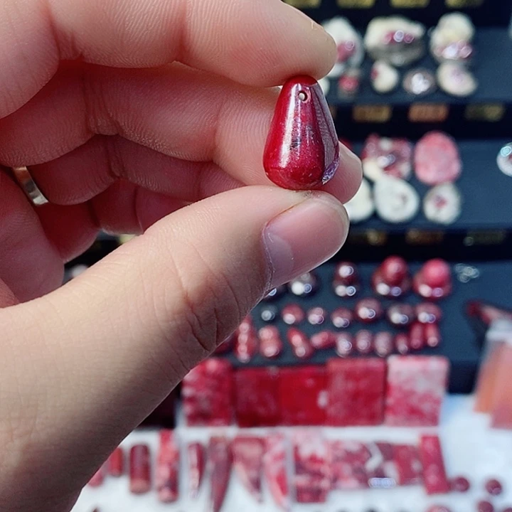 天然辰砂天然朱砂吊坠21