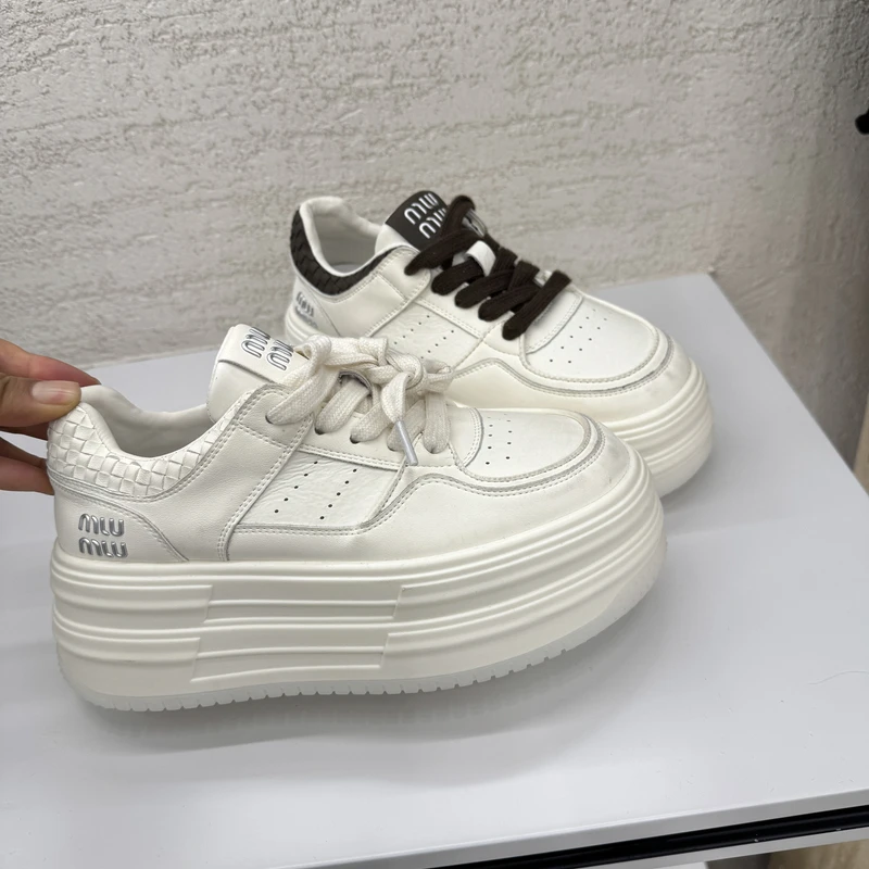 2025新款头层牛皮厚底小白鞋女百搭休闲鞋潮鞋