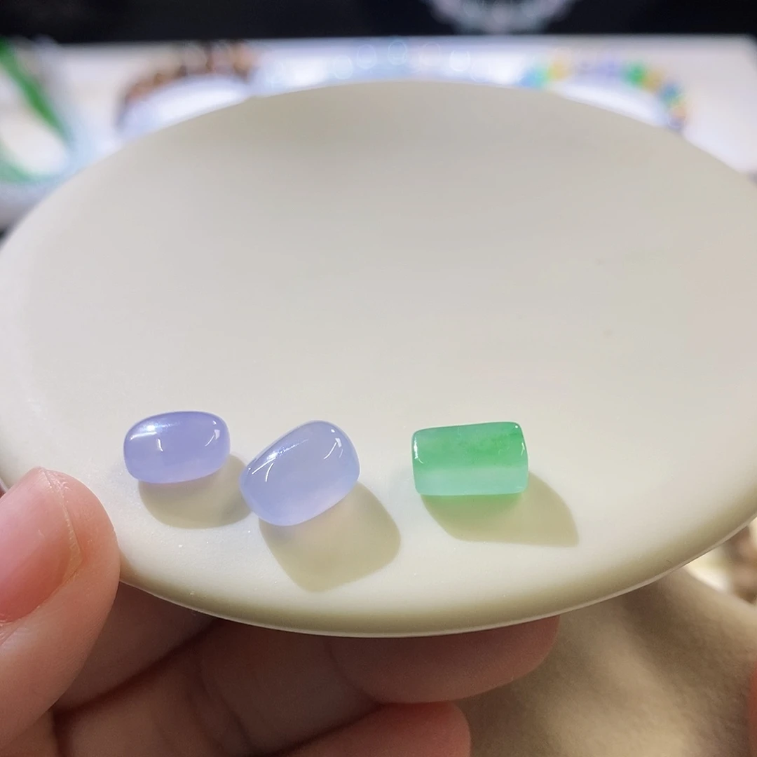 未镶嵌挂件翡翠随行