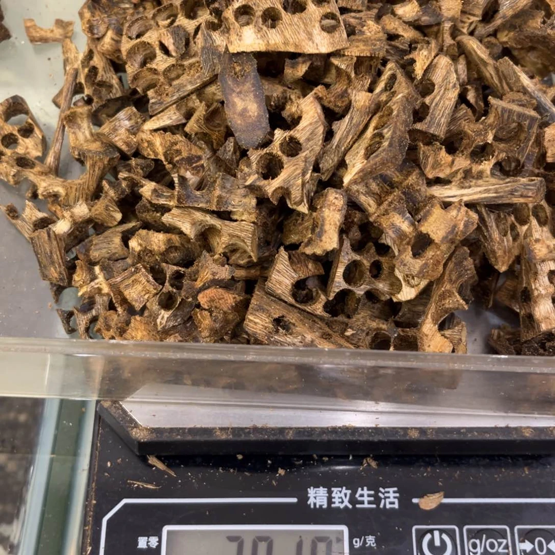 沉香枕沉香鱼****1沉香棋楠碎料200