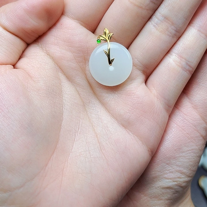 和田玉18K金镶嵌颈饰06