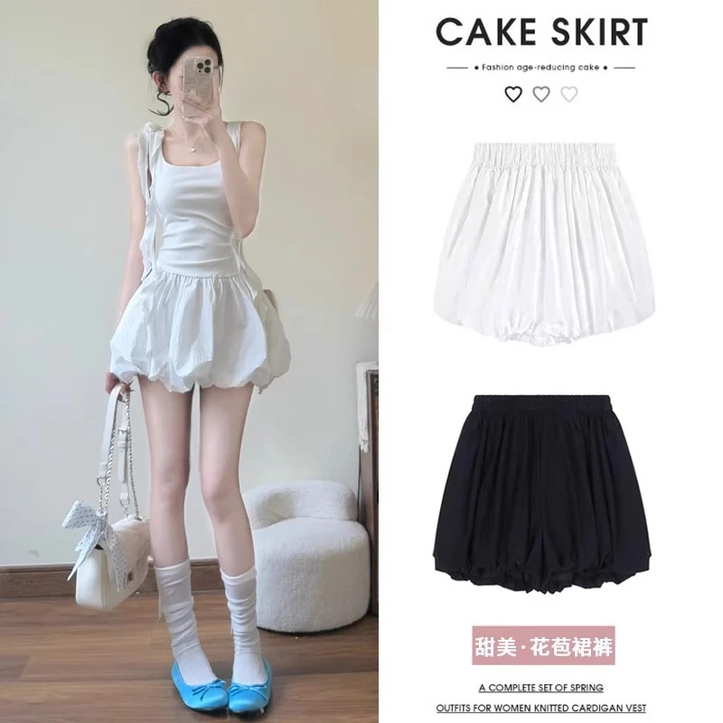 白色花苞裤裙女夏季2025新款高腰a字宽松休闲小个子外穿阔腿短裤