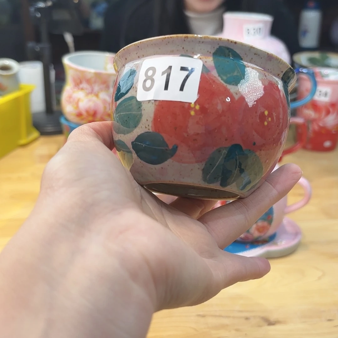 瓷片兔兔哈哈笑的想