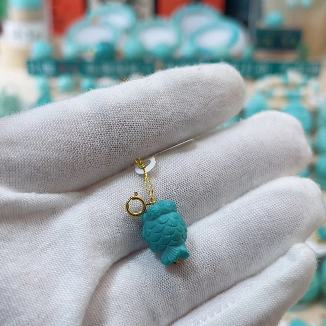 绿松石珠宝奇石18K金镶嵌