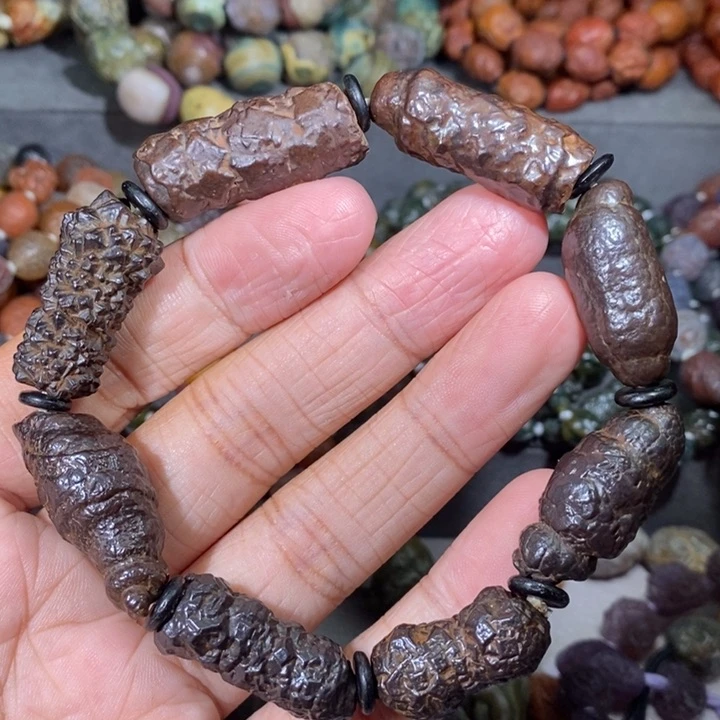 未镶嵌玛瑙/玉髓珠宝奇石