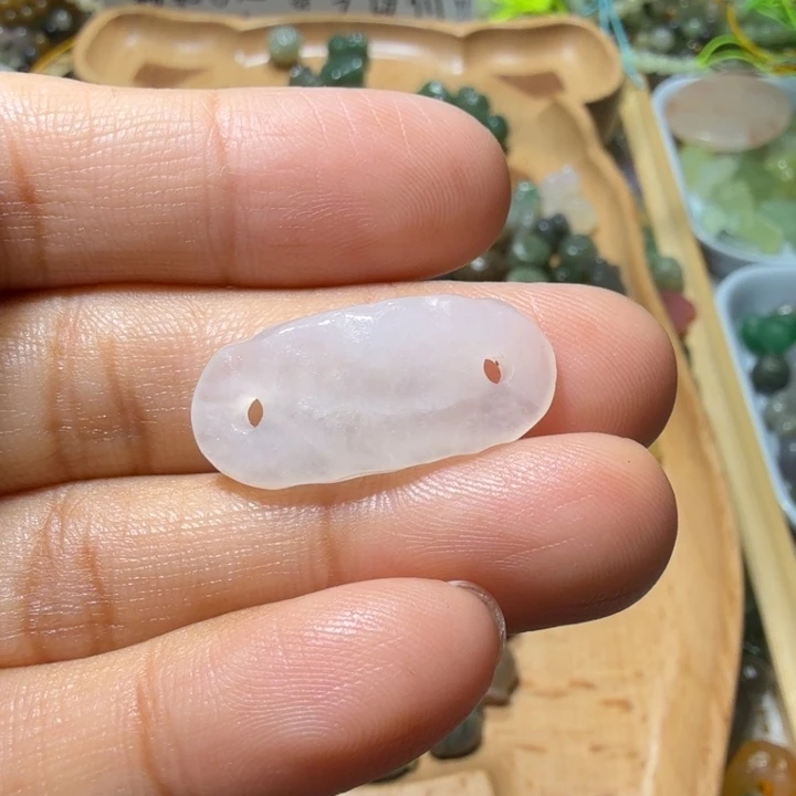 和田玉未镶嵌珠宝半成品