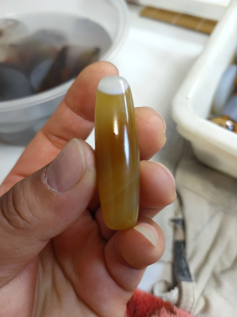 天然玛瑙像形桶珠吊坠