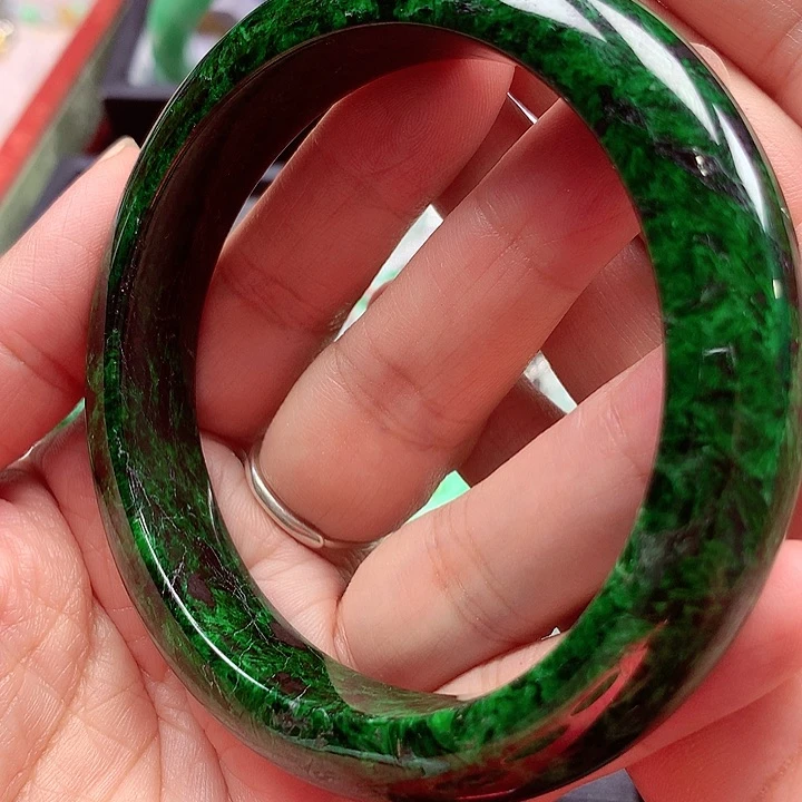 未镶嵌手镯翡翠翡翠