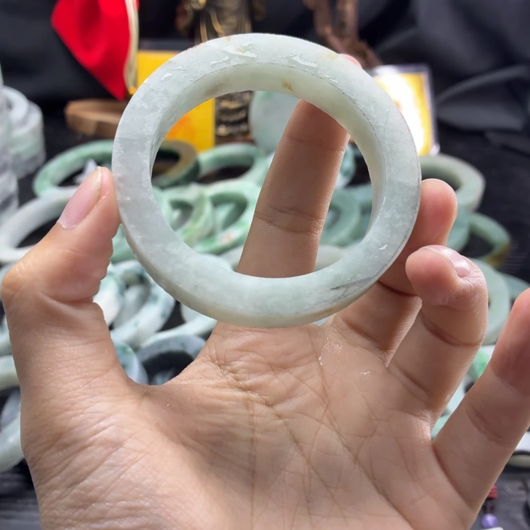 定制翡翠未镶嵌天然翡翠A货毛胚手镯定制