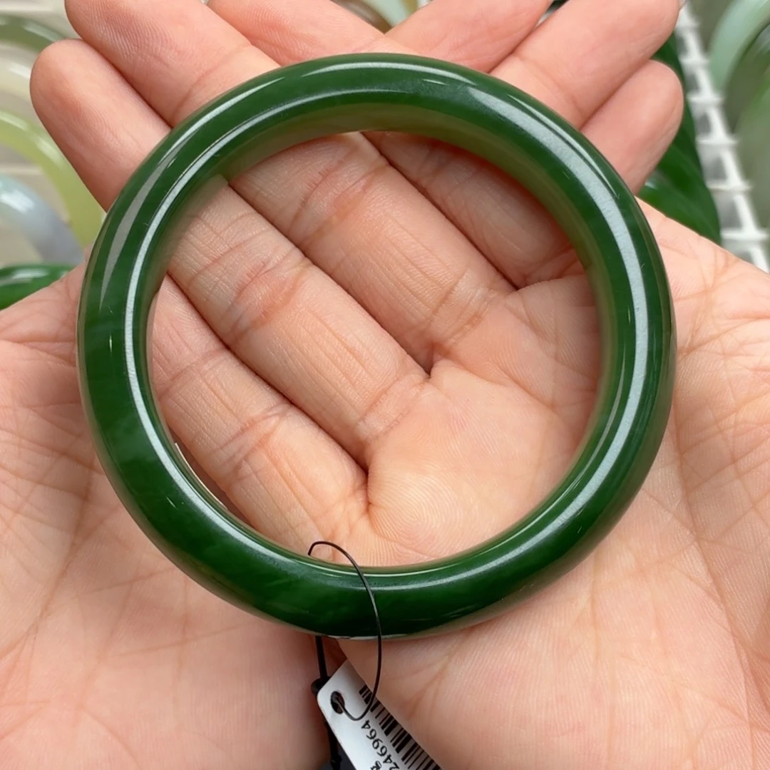 和田玉未镶嵌手镯碧玉绿猫毕业63号