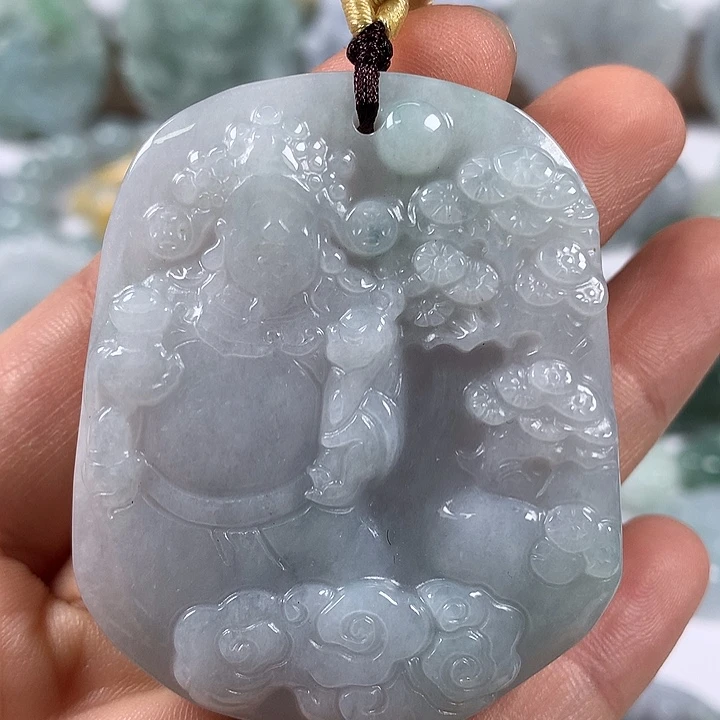 翡翠未镶嵌颈饰财神爷福利