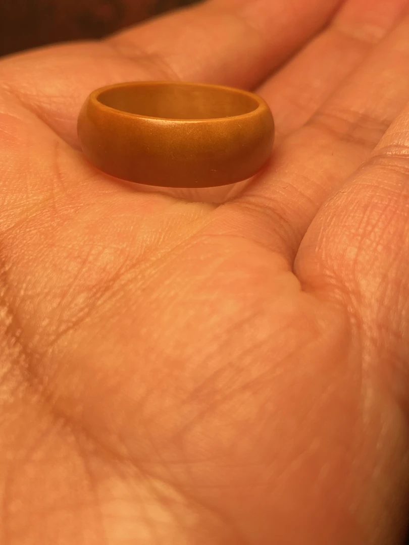 福利苏工核雕，纯手工雕刻，广州传统油核，跑环平安扣，戒指，个性