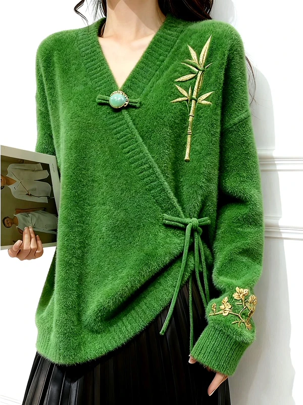新中式国风V领绿色盘扣针织衫2025年冬季新款洋气减龄长袖上衣