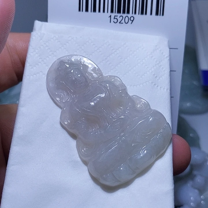 翡翠未镶嵌颈饰天光墟翡翠市场现金代购