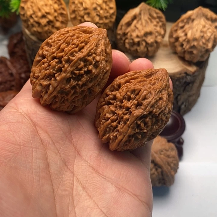 文玩核桃吊坠35蒜头
