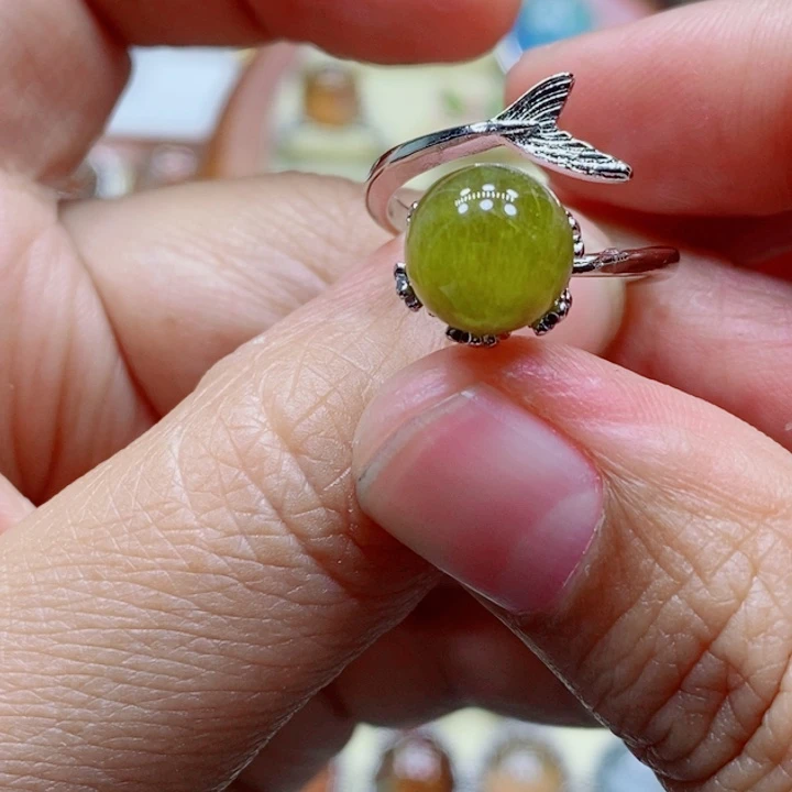 未镶嵌颈饰水晶水晶