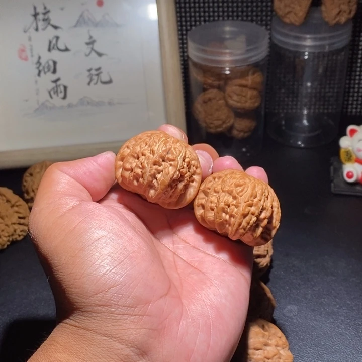 把件文玩核桃白狮子