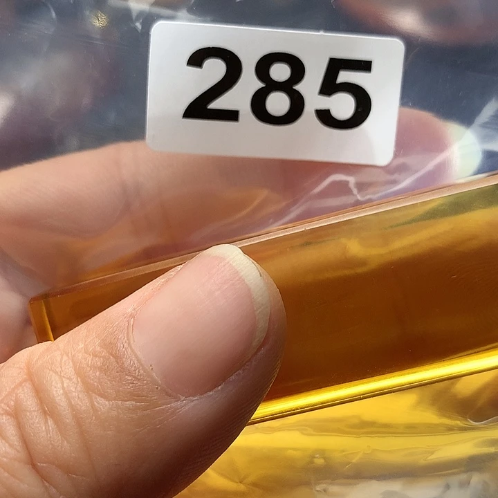 。***。非金属精品无事牌