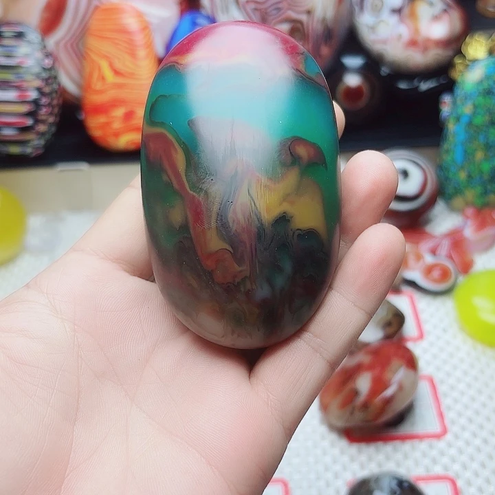 杜***先未镶嵌玛瑙/玉髓珠宝半成品