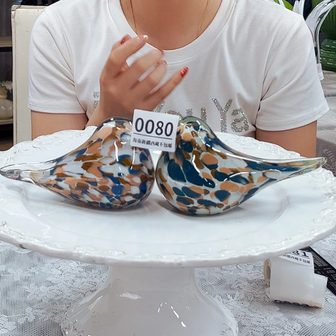 0080 一对家悦琉璃摆件