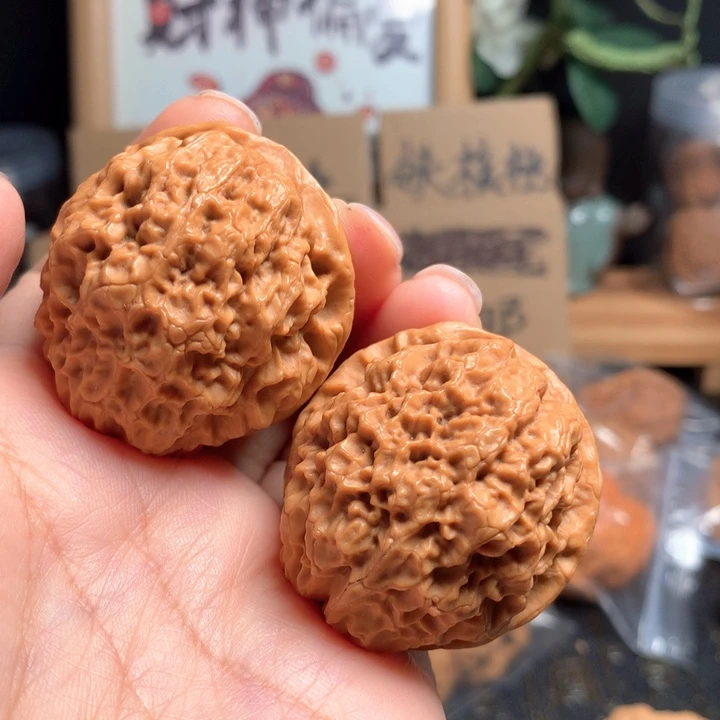 桃核吊坠暴雪狮子头43尺寸