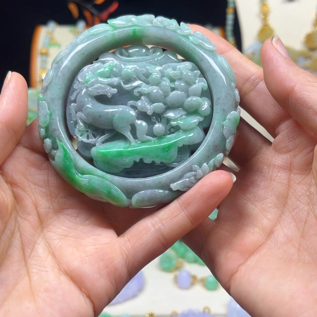 *****翡翠未镶嵌颈饰天然翡翠手镯套装