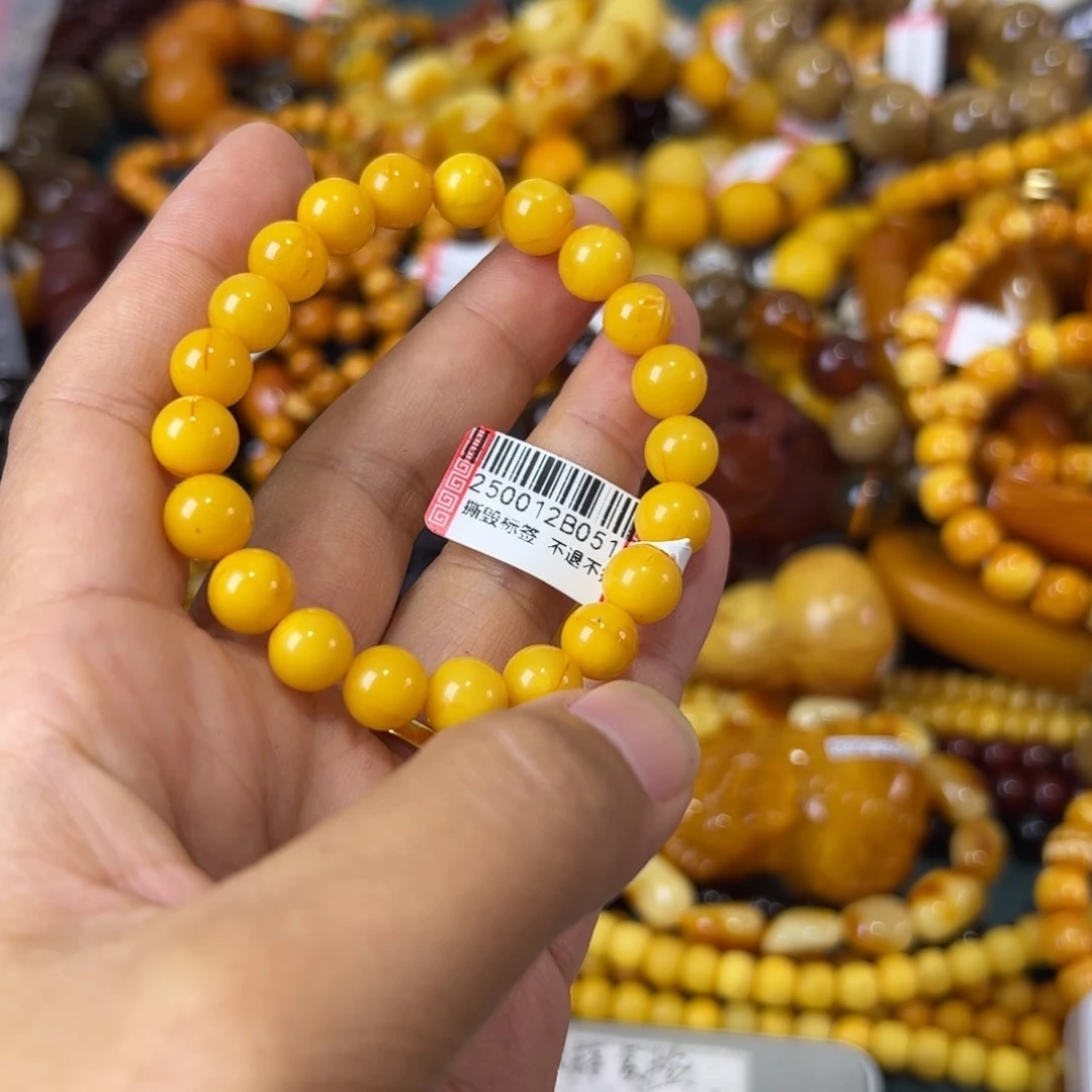 未镶嵌琥珀珠宝奇石982