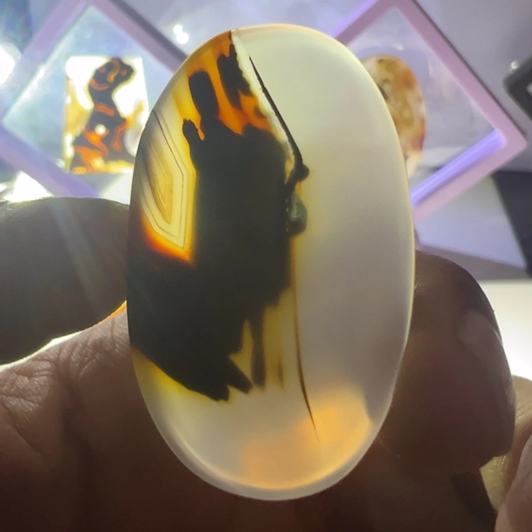 未镶嵌玛瑙/玉髓珠宝奇石