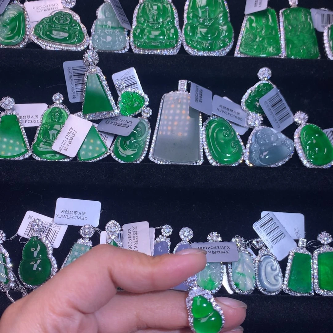 【闪购商品】银S925镶嵌戒指翡翠